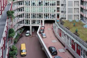 Site Practice - Groothandelsgebouw courtyard. Photo: Iwan Baan